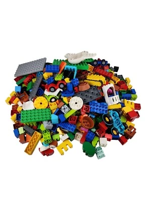 Huge LEGO DUPLO Lot 500 + Pieces Assorted Parts No FIGURES  - Imagem 1 de 4
