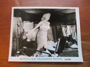 CRUEL TOWER ORIGINAL 1956 BW MOVIE STILL MARI BLANCHARD EX - Picture 1 of 3