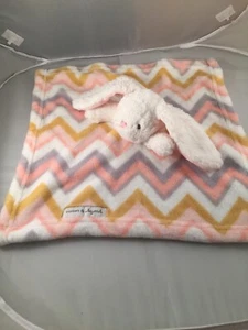 Blankets Beyond Lovie Pink Rabbit BunnyChevron Security Lovey Toy R Us 2015 Baby - Picture 1 of 7