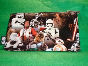 STAR WARS Force Awakens Damen Münz- / Kosmetiktasche mit mehreren Charakteren Clutch mit Reißverschluss - Bild 1 von 2