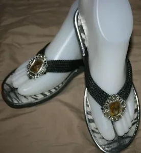 WOMEN'S BLACK LEOPARD SANDALS BY L.A.BEAUTY SZ 6 1/2 GUC - Picture 1 of 5