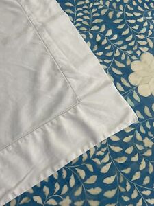 Frette White Jacquard  Flat Sheet.  Queen Sz Stitched Hem