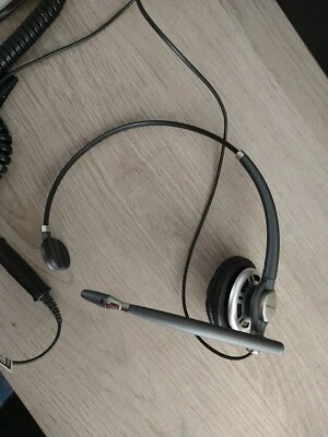 Plantronics HW710 Noise Cancelling Headset (78712-102) - Image 1 of 4