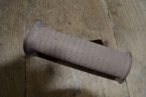 Honda C70/C71/C75/C92/C95 Rubber Left Grip, Genuine, NOS, 53166-250-000 - Picture 1 of 2