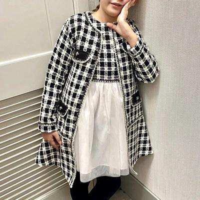 Conjunto de abrigo y vestido de pata de gallo blanco y negro de sarga de tul talla 10 para niñas Foto 1 de 4