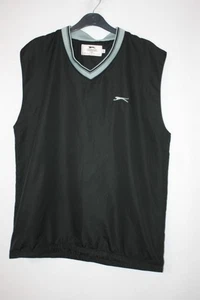 SIZE MEDIUM SLAZENGER GOLF BLACK SLEEVELESS WINDBREAKER 8373 - Picture 1 of 4