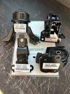 TOYOTA MRS INSULATOR ENGINE MOUNTING FRONT REA LR SET Genuine JDM 2002/08~ - Foto 1 di 8