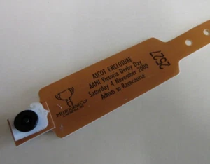 Melbourne Cup Carnival - Ascot Enclosure - Derby Day Band - Horse Racing - 2000 - Bild 1 von 6