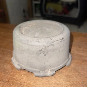 1986.5-1997 NISSAN HARDBODY 87-95 PATHFINDER OEM STEEL RIM PLASTIC CAP FREE SHIP - Bild 1 von 3