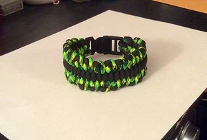 BRACCIALE SURVIVAL PARACORD SCALA 7,5" DRAGO AUTENTICO 550 TIPO III PARACORD  - Foto 1 di 4