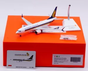 1:200 JC Wings Singapore Airlines Boeing B737 MAX8 9V-MBA Diecast Aircraft Model - Picture 1 of 15