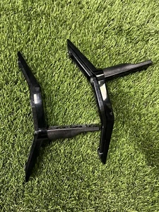 TV STAND LEGS TABLETOP FOR 32" TOSHIBA 32D1633DB LED  + FITTING SCREWS - Picture 1 of 1