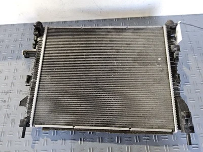 Ford Focus 2016-2018 radiador 1,0 L gasolina VIN E octavo dígito turbo AT Foto 1 de 4