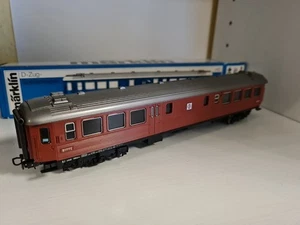 Märklin Spur H0 #4073 Schwedischer Speisewagen der SJ guter Zustand mit OVP  - Bild 1 von 12