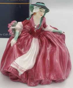 ROYAL DOULTON Rare Wartime Figurine ANNABELLA HN1875 DATED 1943 RED Mint - Picture 1 of 7