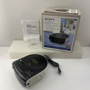 Sony Dream Machine ICF-CD815 FM/AM Radio CD-R/RW Alarm Clock W/ Box Manual Cable - Picture 1 of 21