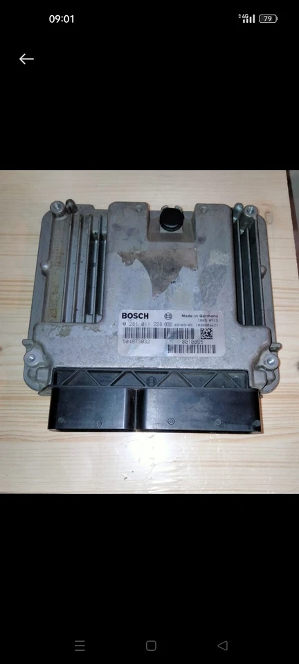 CENTRALINA MOTORE  IVECO Daily 0281011228 504073032  Foto 1 de 1