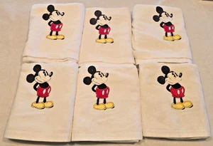 VINTAGE Saturday Knight Ltd. - WALT DISNEY CO. - LOTTO asciugamani - 44" x 25" - Foto 1 di 6
