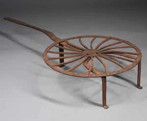 18thC. Wrought Iron Blacksmith Made Revolving Cooking Hearth Trivet - Picture 1 of 9
