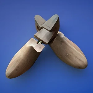 Church’s Wessex Shoe Tree Cedarwood Shoe Tree Size 10 RRP £140 - Picture 1 of 8