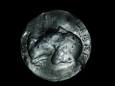 1986 Washington Quarter 25c - Struck Off Center - Mint Error - Image 1 of 2