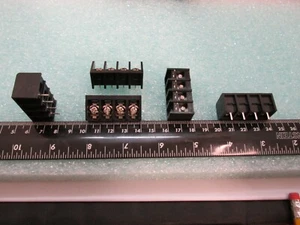8 Bloques de barrera de placa PCB Tiras de terminales de tornillo 15A, 300V Tornillo de PCB 4 posiciones - Imagen 1 de 5