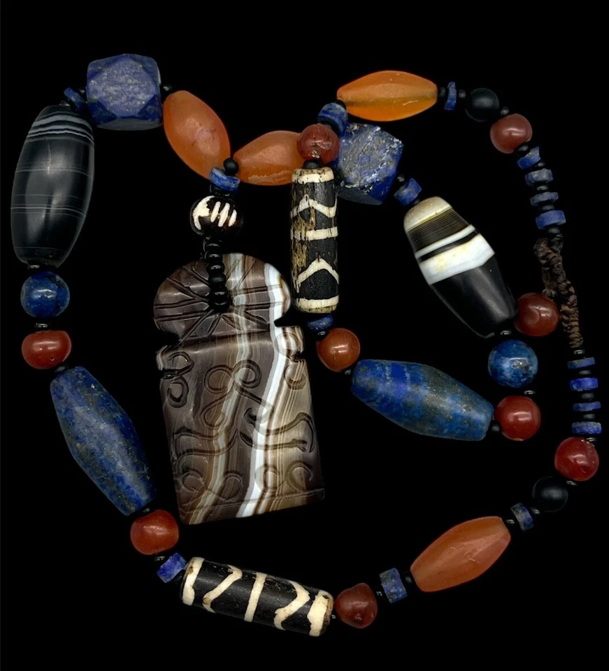 Asia Tibetano Bután Mezcla Cuentas Mala, Cuentas Pumtec Bandas Ágata Rojo Cornalina Amuleto Foto 1 de 4