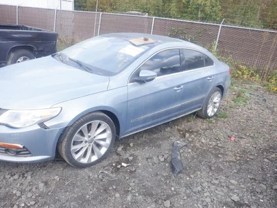 Used Front Left Drive Axle Shaft fits: 2009 Volkswagen Cc Front Axle 3.6L AT AWD - Image 1 of 4