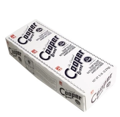 Cooper® Cheese CV Sharp Yellow American Cheese - 5 lb. Bloque sólido Foto 1 de 2