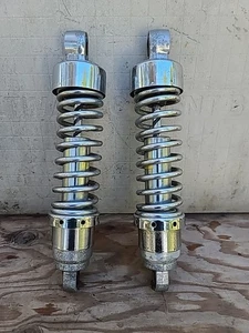 86-87 Honda Shadow 700 VT700C VT700 Rear Shocks - Picture 1 of 3
