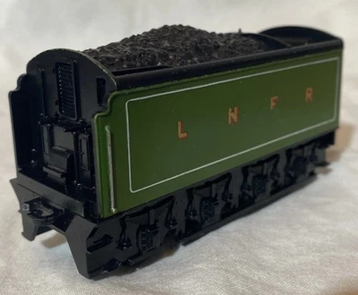 Triang Hornby Flying Scotsman R850 LNER Locomotive Tender spares project only 00 - Image 1 of 4
