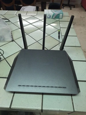 Modem Netgear Nighthawk AC1900 Smart Wifi Router - Immagine 1 di 4