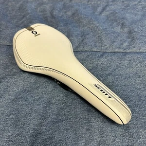 Scott Road Bike Saddle - White Bike Seat - Cycling - 290 Grams - Picture 1 of 9