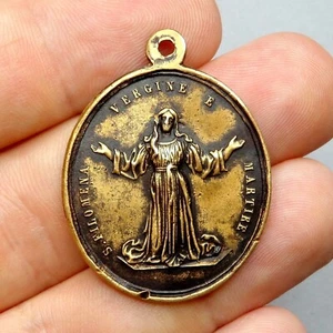 Saint Philomena, Martyr. Chasse. Antique Religious Large Pendant. Brass Medal. - Picture 1 of 7