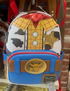 Mini Mochila Woody Loungefly Toy Story Parques Disney Nueva con Etiqueta - Imagen 1 de 1