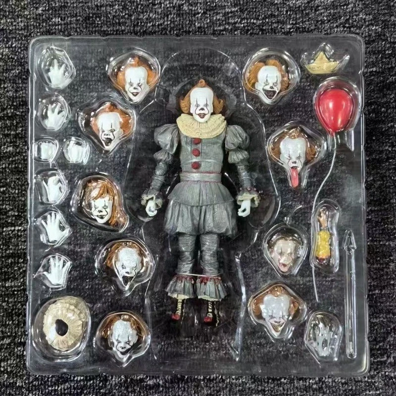 Figura de película de terror IT Pennywise multi cabeza esculpida edición de lujo juguete de 7 pulgadas Foto 1 de 2