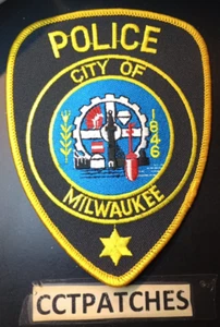PARCHE DE HOMBRO DE LA POLICÍA DE MILWAUKEE, WISCONSIN WI - Imagen 1 de 2