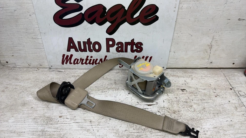 11 12 13 14 15 16 BUICK LACROSSE Front Seat Belt Foto 1 de 4