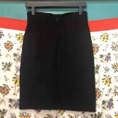 Minifalda lápiz negra ceñida al cuerpo tejido con cable texturizado talla 2 Foto 1 de 4