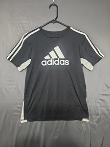 Mens Adidas Black Short Sleeve T-Shirt Letter Logo Size Medium #145 - Picture 1 of 6