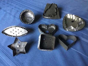 8 Vintage Tin Metal Cookie Cutters - Picture 1 of 12