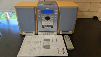 Sanyo DC-DA170A Micro Cassette Tape Radio HiFi System Bookshelf Works CD Issues - Image 1 of 4