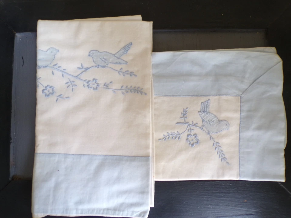 poupée ancienne parure drap pour berceau lit landau - Photo 1/1