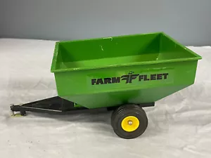 Scale Models 1/16 Scale Die Cast Plastic Grain Cart Bottom Drain Wagon Farm Toy - Picture 1 of 5
