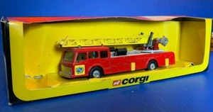 Vintage Corgi #1120 Dennis Aerial Ladder Fire Engine Truck w/ Box Great Britain - Picture 1 of 9