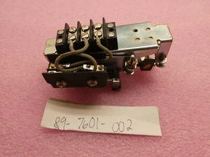 MAGNETROL 089-7601-002 SWITCH ASSEMBLY - Picture 1 of 9