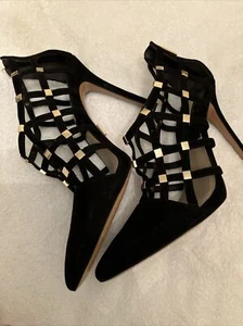 Michael Kors Womens Collection Cora Stud Cage Black Suede Pump Sandals 38.5 Mint - Picture 1 of 11