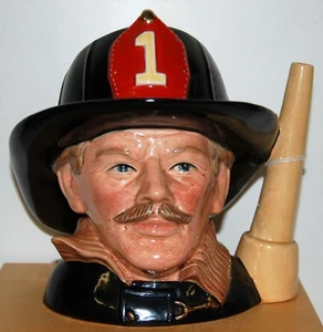 LARGE ROYAL DOULTON CHARACTER THE FIREMAN D6697 *** EXCELLENT CONDITION *** - Picture 1 of 5