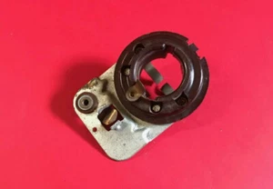 PENTON • NOS ZKW??? Soporte de enchufe de bombilla de cabeza 100 125 175 Jackpiner de seis días - Imagen 1 de 3