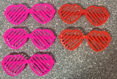 Gafas decorativas con marco de corazón de plástico para niños rosa rojo fiesta San Valentín D36 Foto 1 de 3